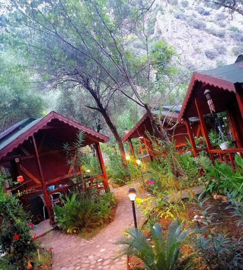 Canario Bungalows Чирали Екстериор снимка